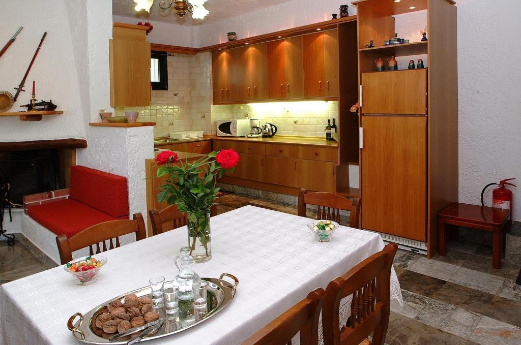 Stratos Villas Kaloniktis Habitación foto
