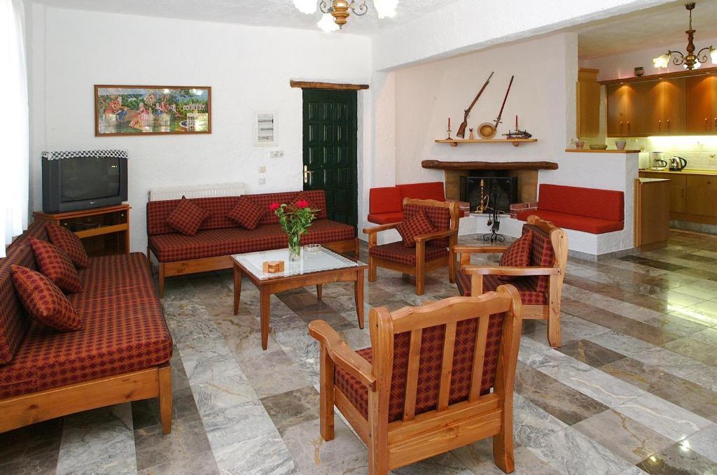 Stratos Villas Kaloniktis Habitación foto